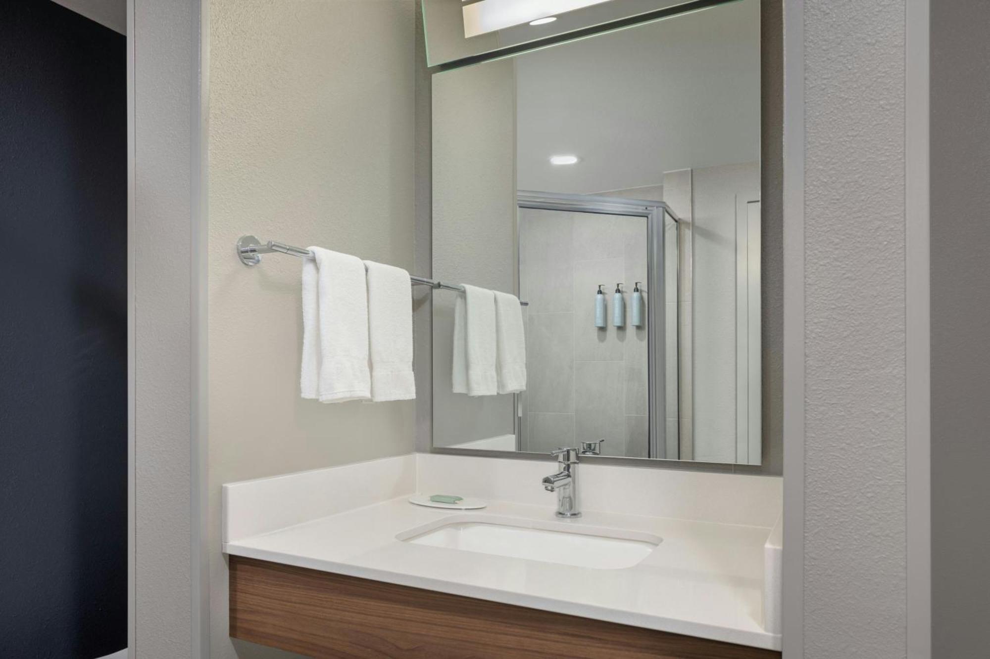 Courtyard By Marriott Little Rock Downtown Hotel Eksteriør billede